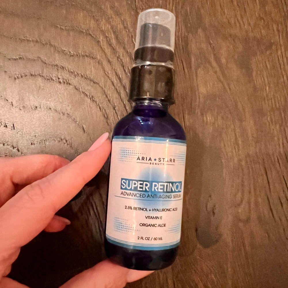 NEW aria Starr super retinol 2.5% serum